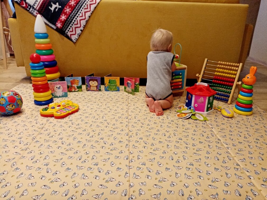 Фото автора. Дети - это счастье, особенно когда играют самостоятельно