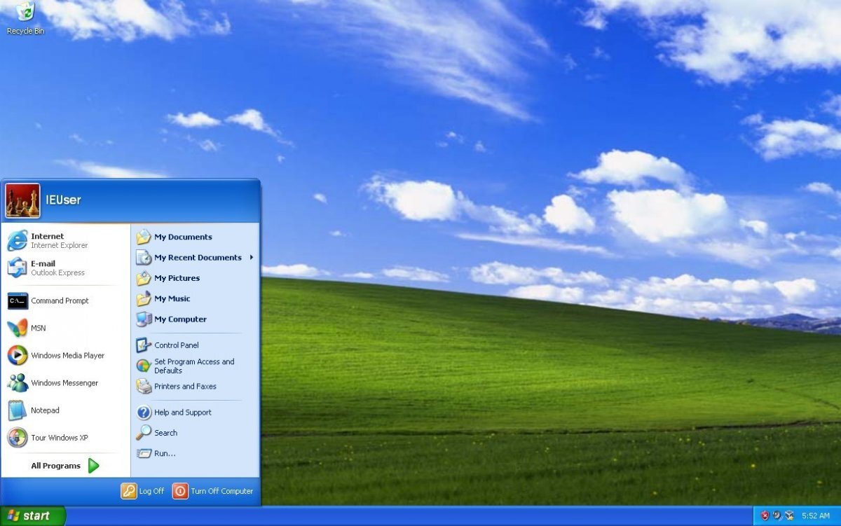 Та самая Windows XP, которой до сих пор пользуется около 1% пользователей по всему миру, хотя поддержка (выход обновлений) прекратилась в 2014 году.
Источник скриншота: https://cdn.igromania.ru/mnt/news/0/f/2/5/0/f/84261/da8f31aa33eb1783_1200xH.jpg