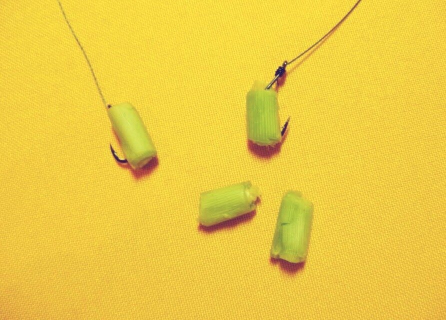 Снасть на белую рыбу. Белый Амур на камыш снасть. Ловля Амура на камыш оснастка. Белый Амур ловля наживка. Оснастка на Амура