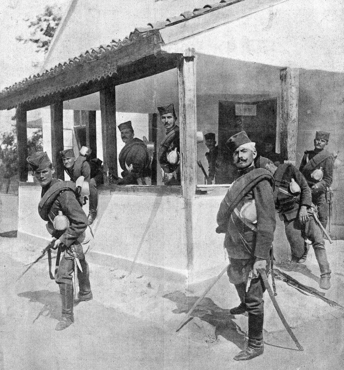 Сербская пограничная караулка. "Тревога!"