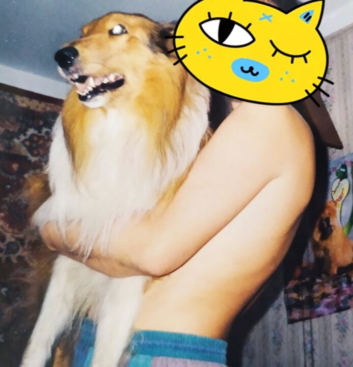 Рик на руках у папы