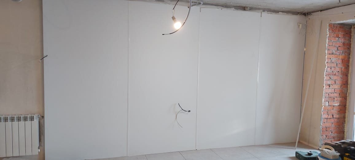 Гипсовиниловые панели.