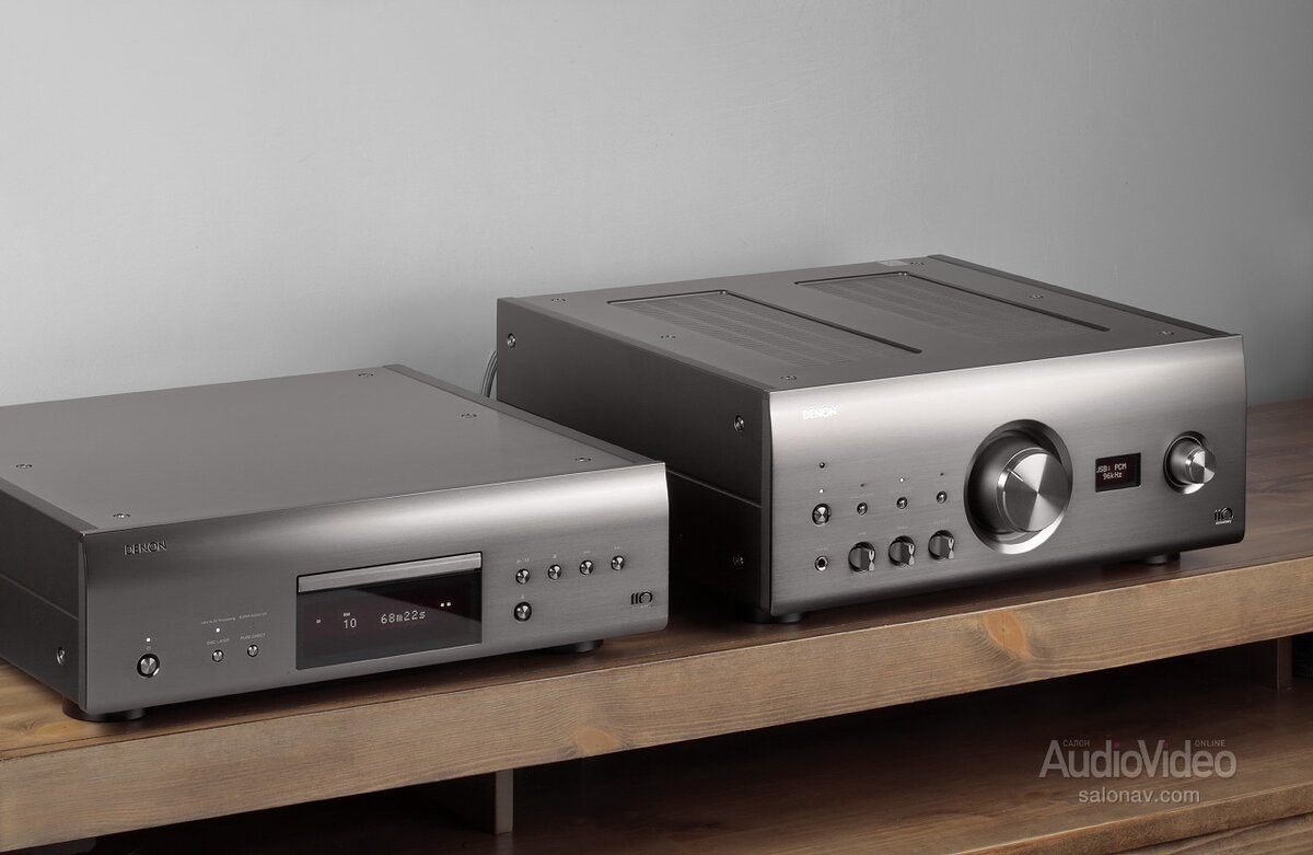 Усилитель и проигрыватель, сделанные компанией Denon к своему 110-летнему юбилею, имеют столько принципиальных отличий от близких им по дизайну компонентов серии 2500, что их надо представлять не как спецверсию, а как совершенно новую линейку.