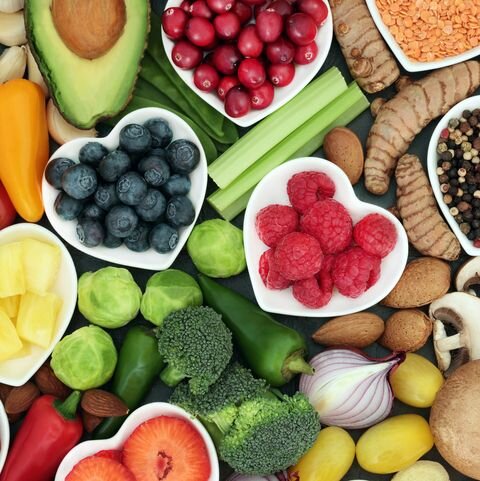 amounts and types of omega-6s per 100 grams