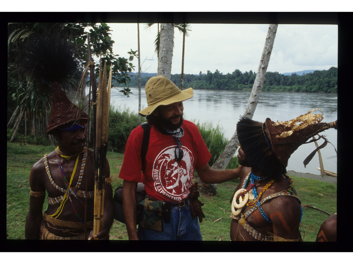 Папуа Новая Гвинея. Каннибалы Ириан-Джаи. «Колыбельные цивилизации планеты. Асматы. Дани. Лани» 