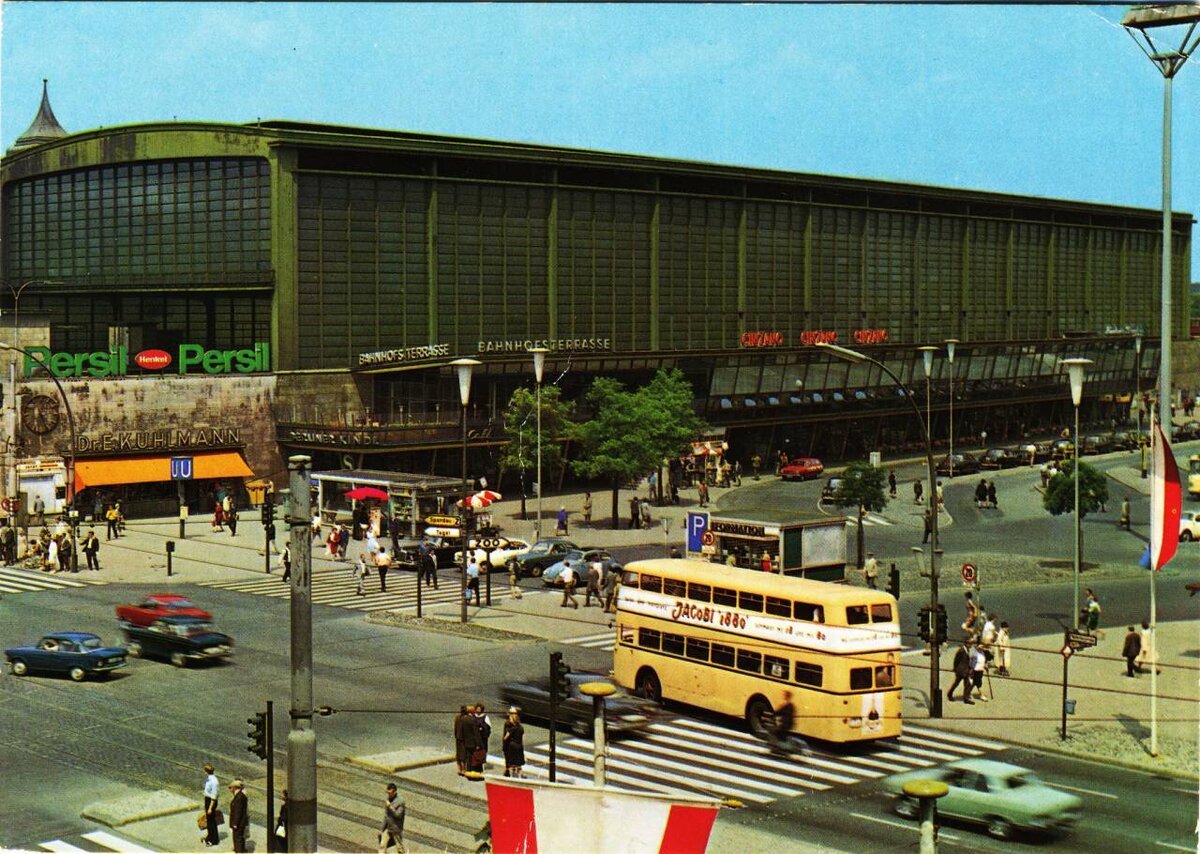 Станция "Зоологический сад" в Берлине, 1982 г.