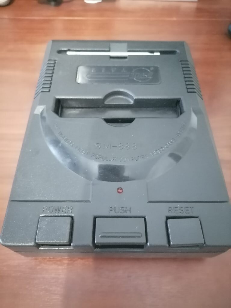 Для экспериментов то что нужно, решено было попробовать интегрировать AV-мод в Lifa SM-888 