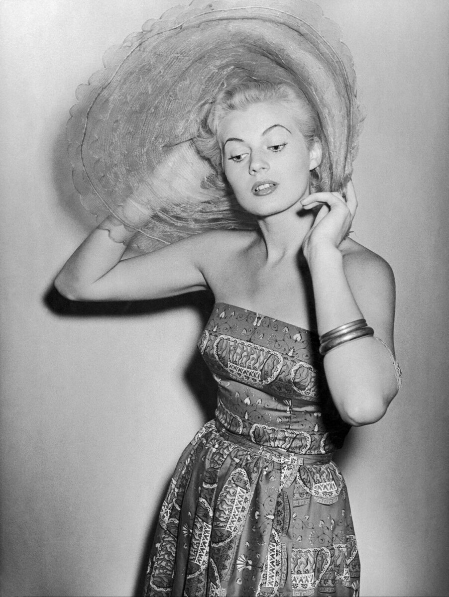 Anita Ekberg