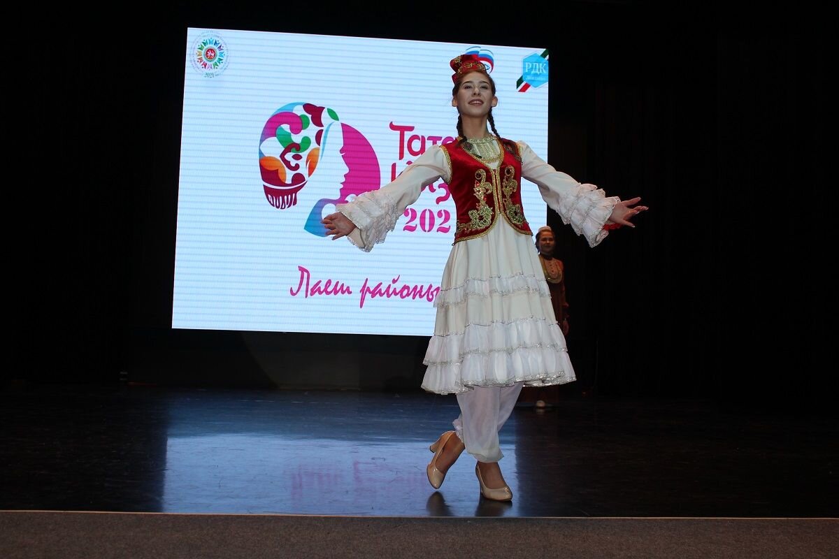 Конкурсантки представляли Лаишево, Державино, Пелево, Именьково, Малую Елгу и Татарский Янтык.