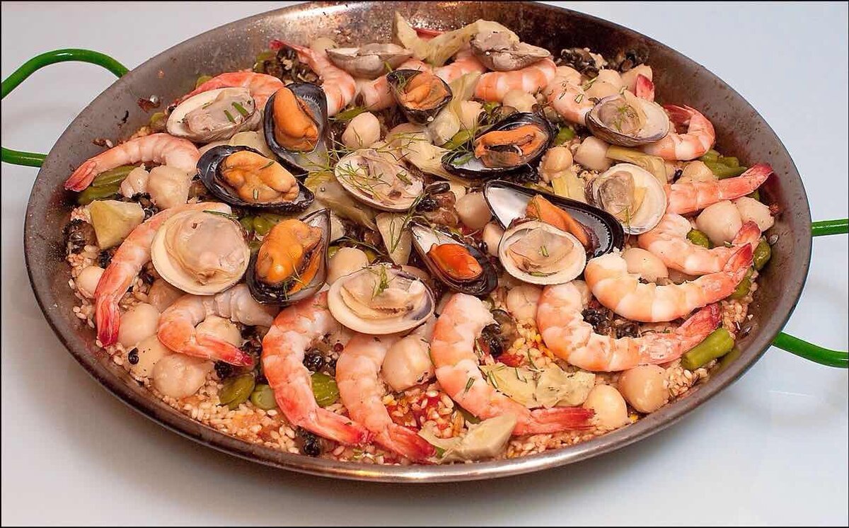 Морепродукты с овощами