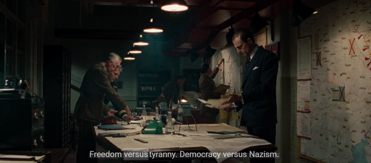Фрагмент из фильма "Игра в имитацию" (2014)