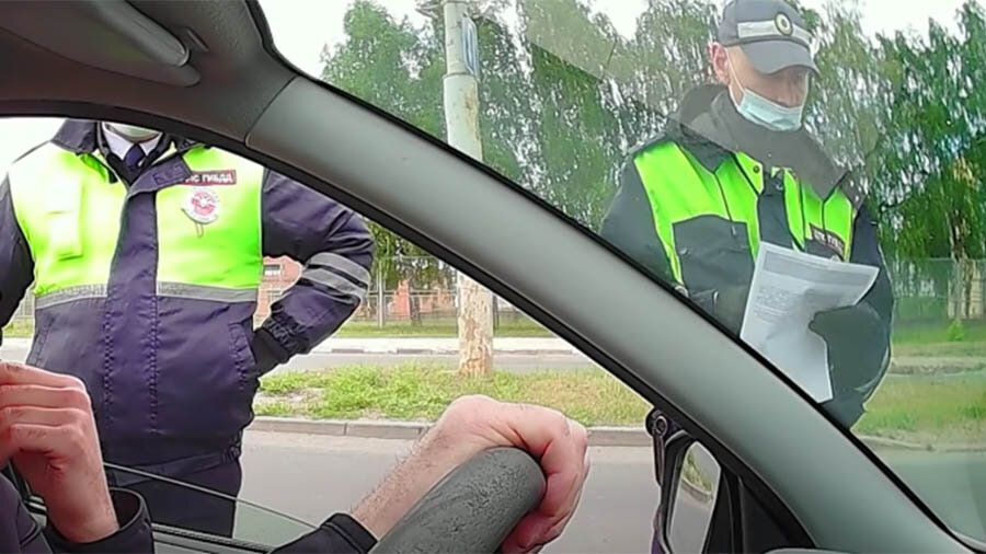 Инспектор ГИБДД