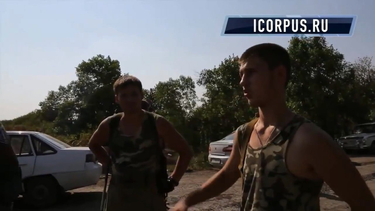 Александр "Боксёр" Шестаков во время боёв в "летних котлах" 2014 года. Скриншот из репортажа.