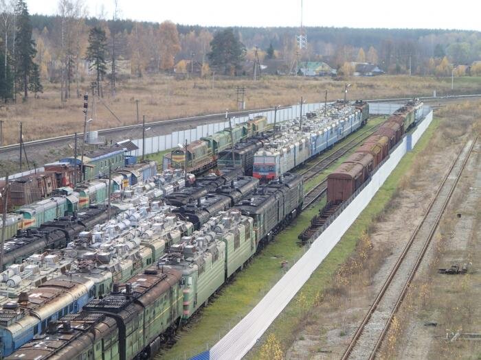 Станция ермолино. База запаса РЖД Ермолино. База запаса Ермолино Ивановская область. ЖД станция Ермолино Ивановская область. Ермолино база локомотивов.