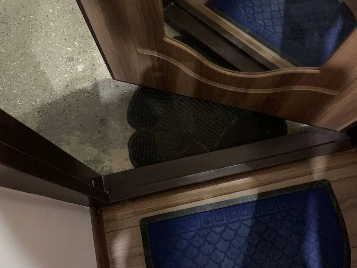 Порог личное фото