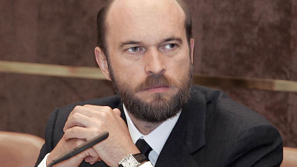 Беглый олигарх пытается отсудить у России, украденные у нее же миллиарды.0