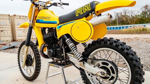 😎 Suzuki RM400 - Неубиваемый Мотоцикл Вне Времени 👍!