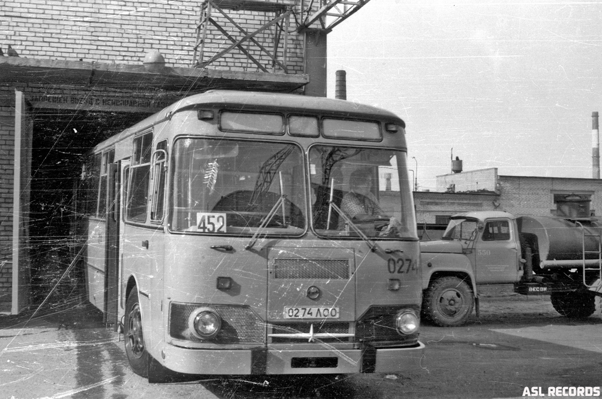1991 год, источник фото https://fotobus.msk.ru/photo/1293381/, автор Александр Стаканов 
