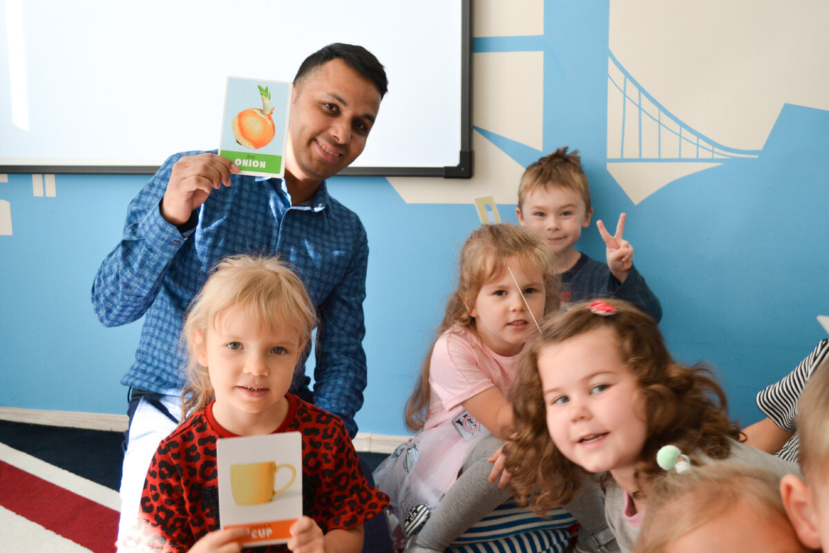 Заняия английским языком с носителем в "Гениаполисе"