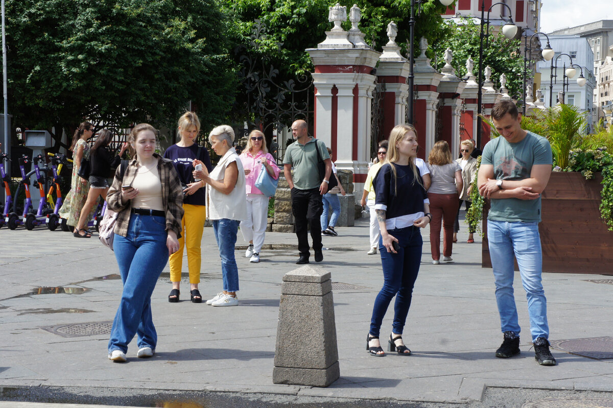 Денег много не бывает: Но всех денег не заработаешь и с собой «туда» не  унесешь | Азбука денег | Дзен