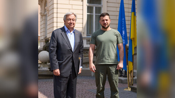 Антониу Гутерриш и Владимир Зеленский на встрече во Львове. Фото © Телеграм-канал Zelenskiy / Official