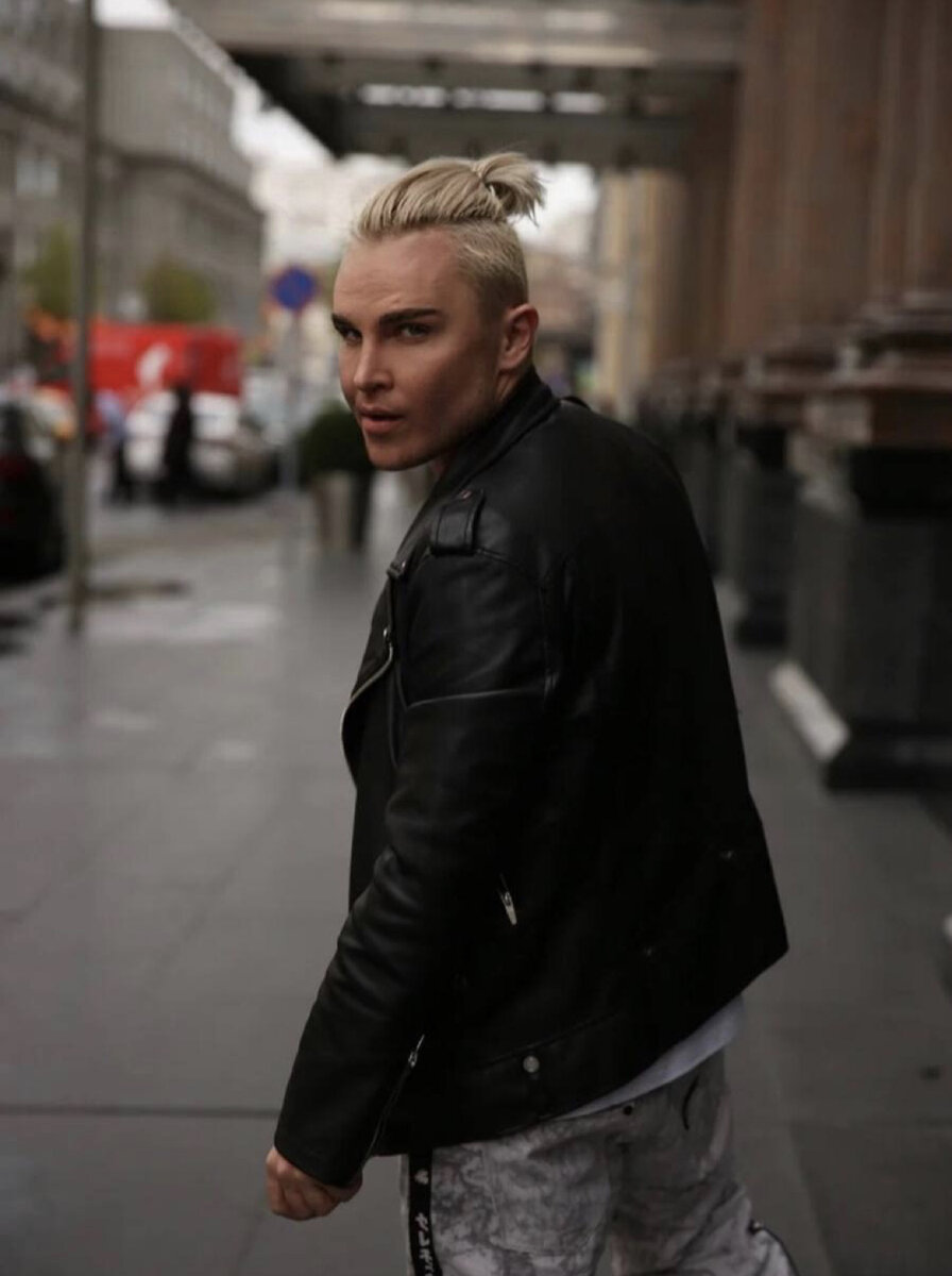 Евгений Вольтов 