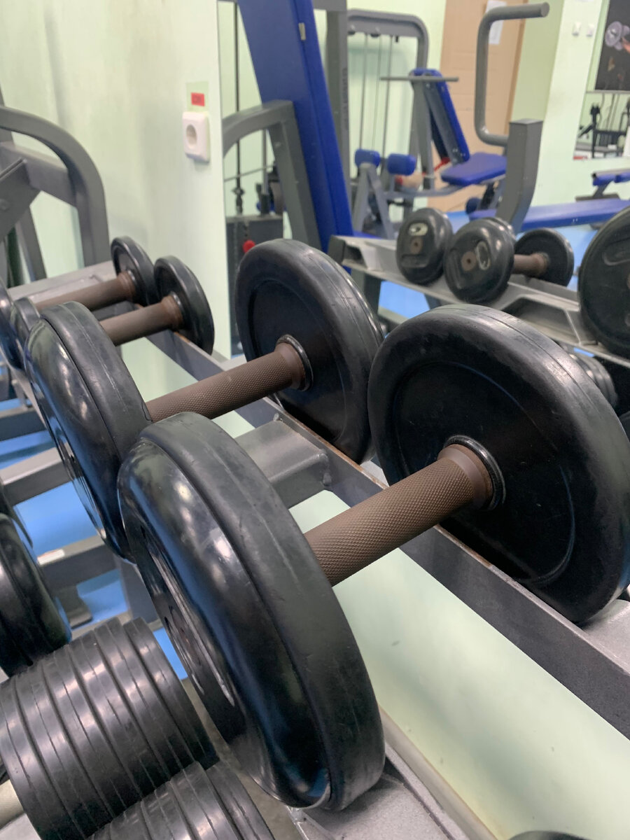 В этом упражнении не стоит гнаться за весами