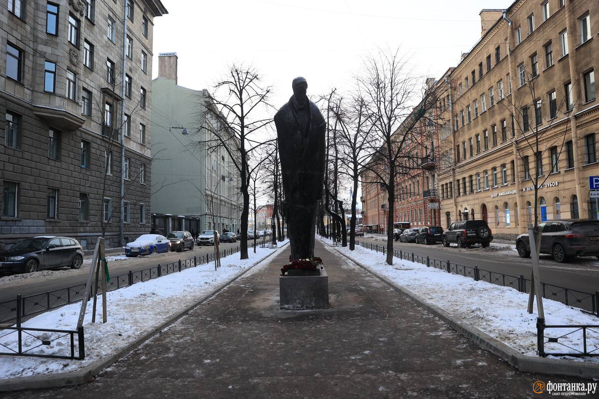 памятник блоку в санкт петербурге