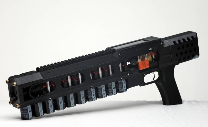 Модель EMG-01B, которую компания Arcflash Labs начала продавать в 2018 году, фото: arcflashlabs.com
