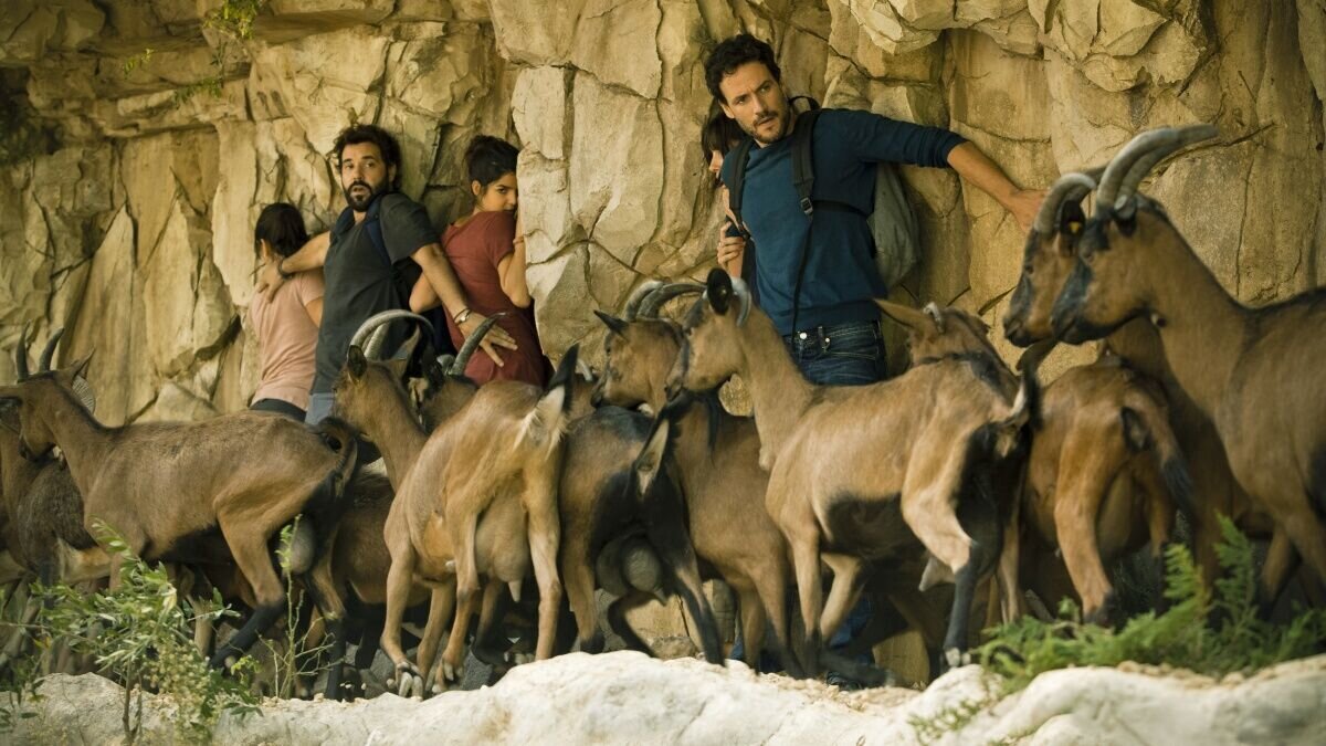 Кадр из фильма "Конец света" (2012)