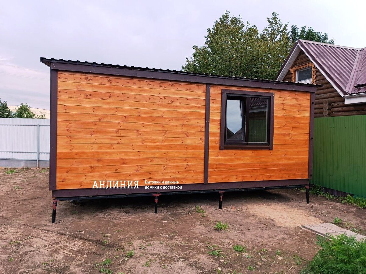 В стоимость входит изготовление комплекта, согласно описанию. Доставка осуществляется по регионам центральной части России. Вариации дизайна, размера, утепления, комплектации модулями обсуждаются индивидуально.