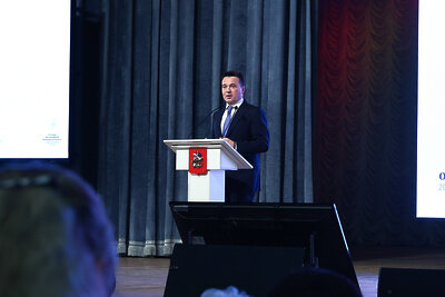    Андрей Воробьев на IV Съезде детских врачей МО с международным участием «Педиатрия как искусство» © Антон Чернов, «Подмосковье Сегодня»