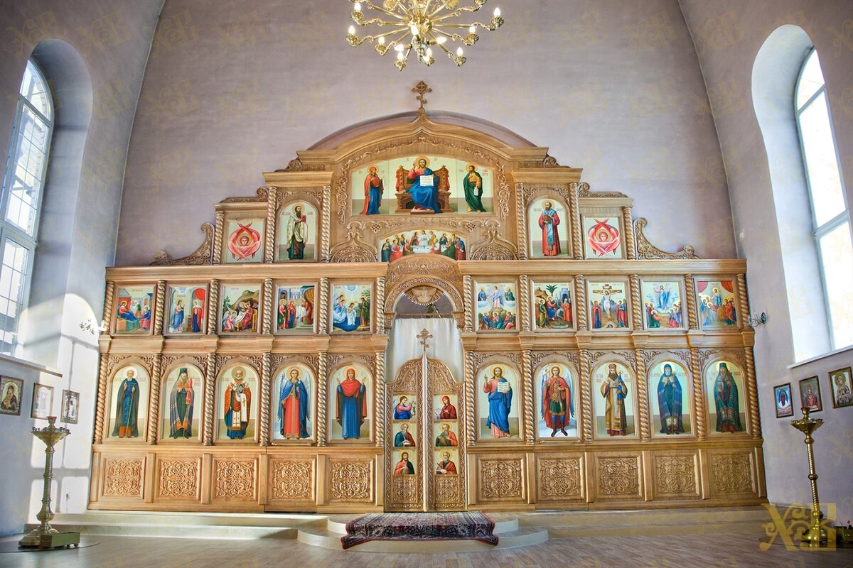 Иконостас в православном храме