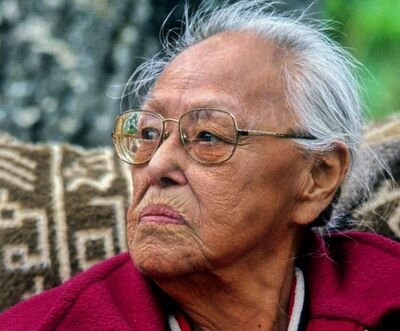 Последняя из эяков - Мэри Смит Джонс.