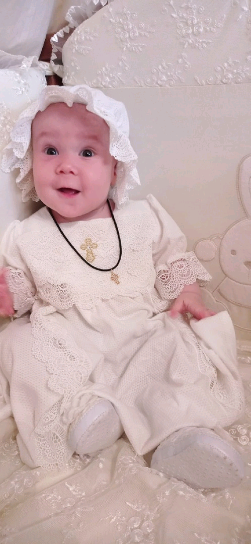 Наша умница-девочка — РАБА БОЖЬЯ младенец АННА!)))