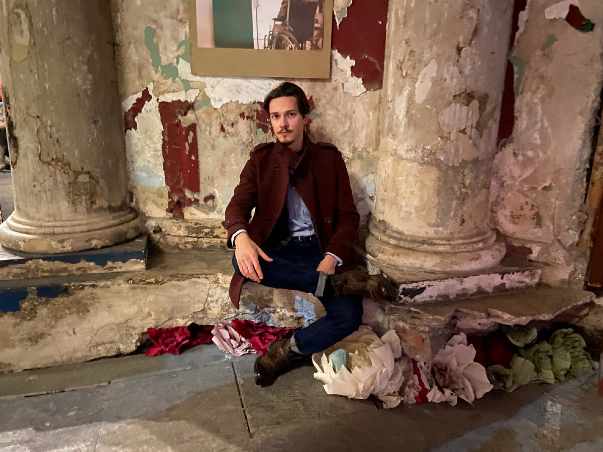 "Займи до зарплаты!" Не просить же милостыню? (Автор Евгений Стариков)