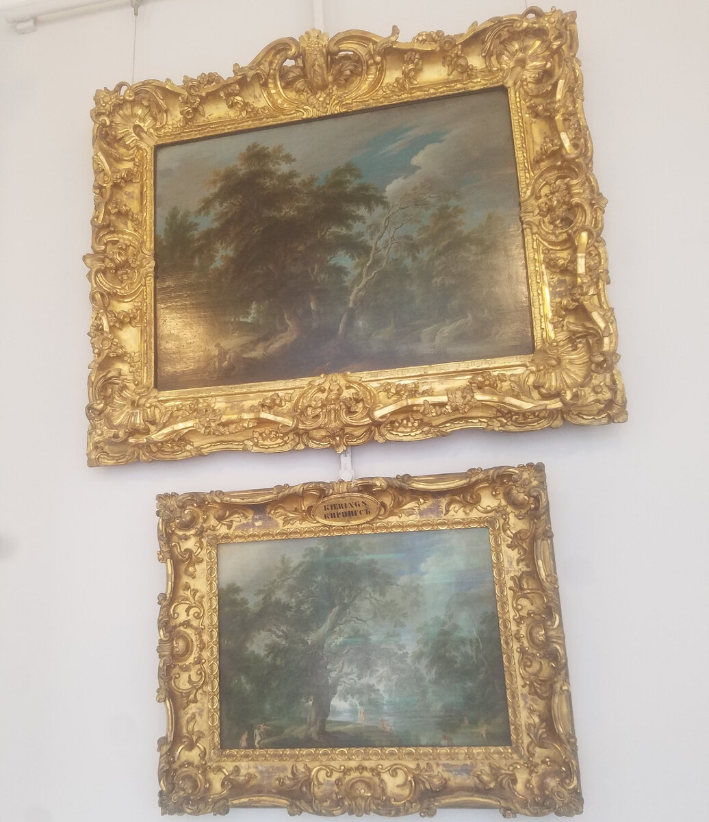 Внутри очень красиво