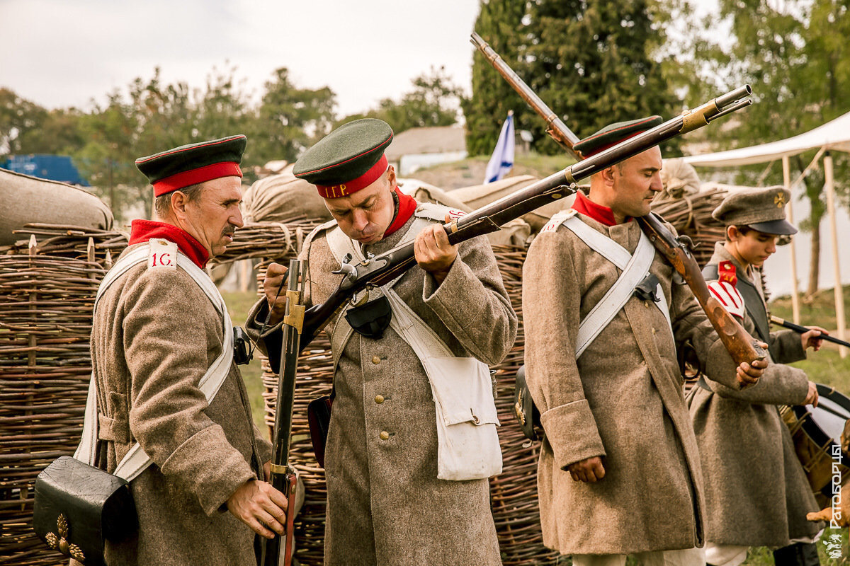 настолка ледовое побоище. живые истории 8. вульфов повседневная жизнь российских железных дорог. беляева, новичкова: ледовое побоище. живые истории 8.