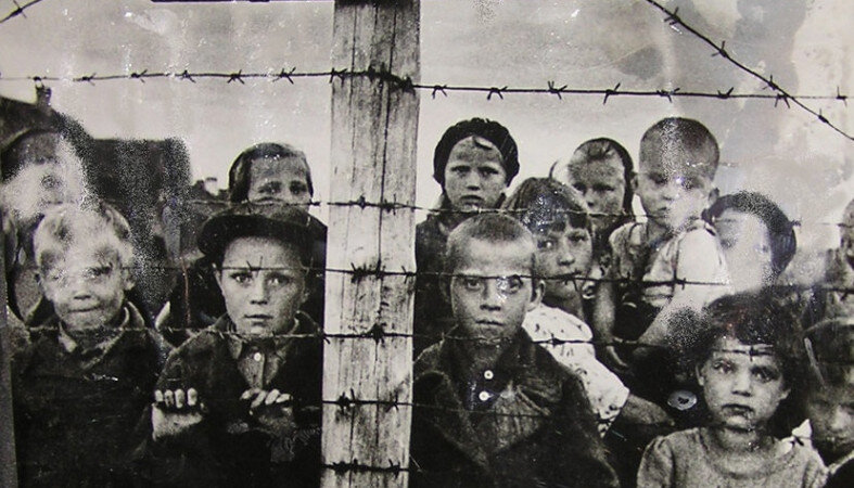 Дети-узники фашистского концлагеря в Петрозаводске, 1944 год. Галина Санько/ТАСС