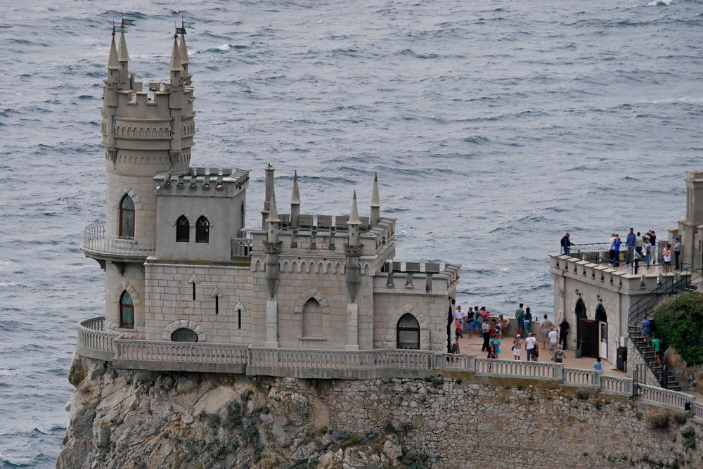 Ласточкино гнездо