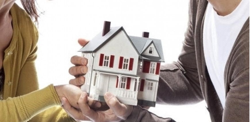 Сегодня поговорим о том, при каких обстоятельствах бывшие супруги могут претендовать на имущество, нажитое до брака