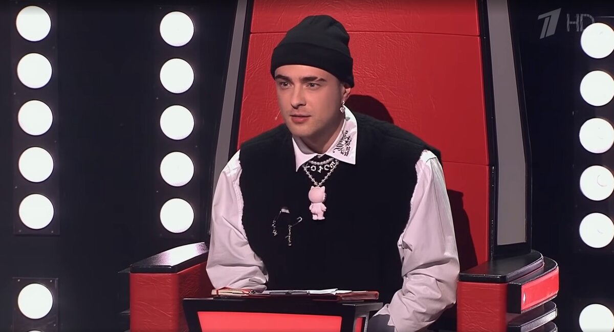 Голос лепс жюри. Голосовые девок. Слепое прослушивание голос. Сделай ее голос. Билан шоу голос.