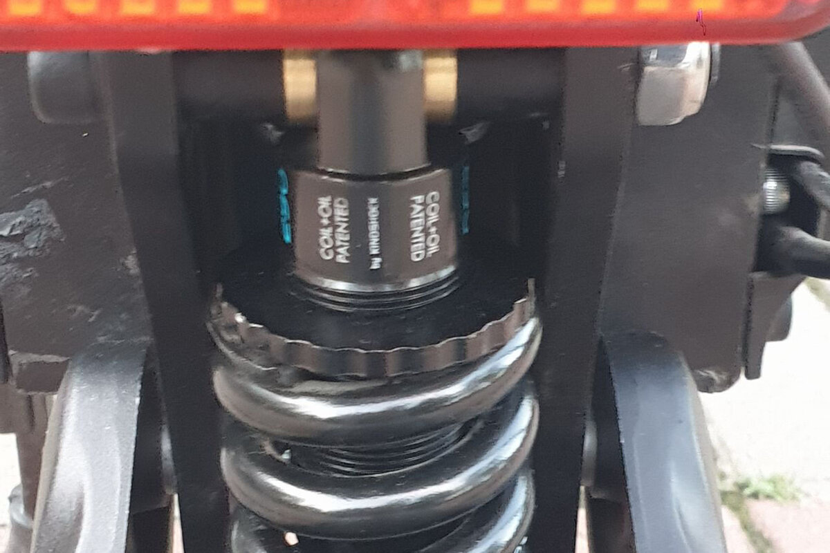 Бронзовые втулки на самокате.