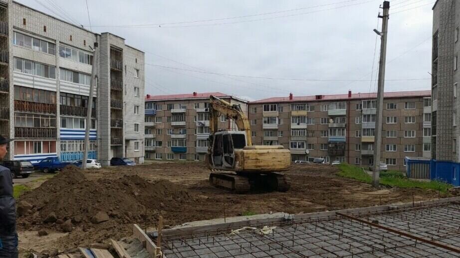     Очередным городом, пришедший в этом году к финишу стала Советская Гавань. Там благоустроили 13 дворов.