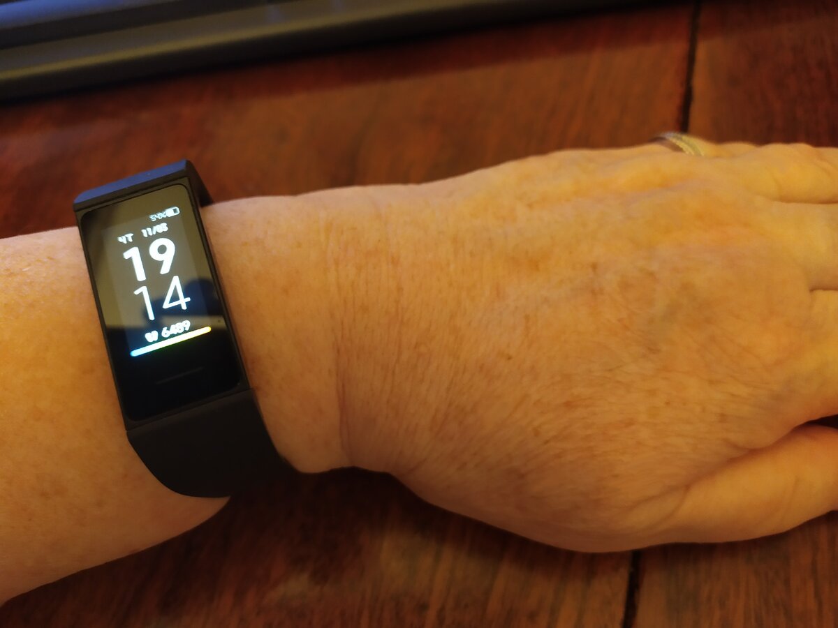 Умные часы. 11 марта, 19:14