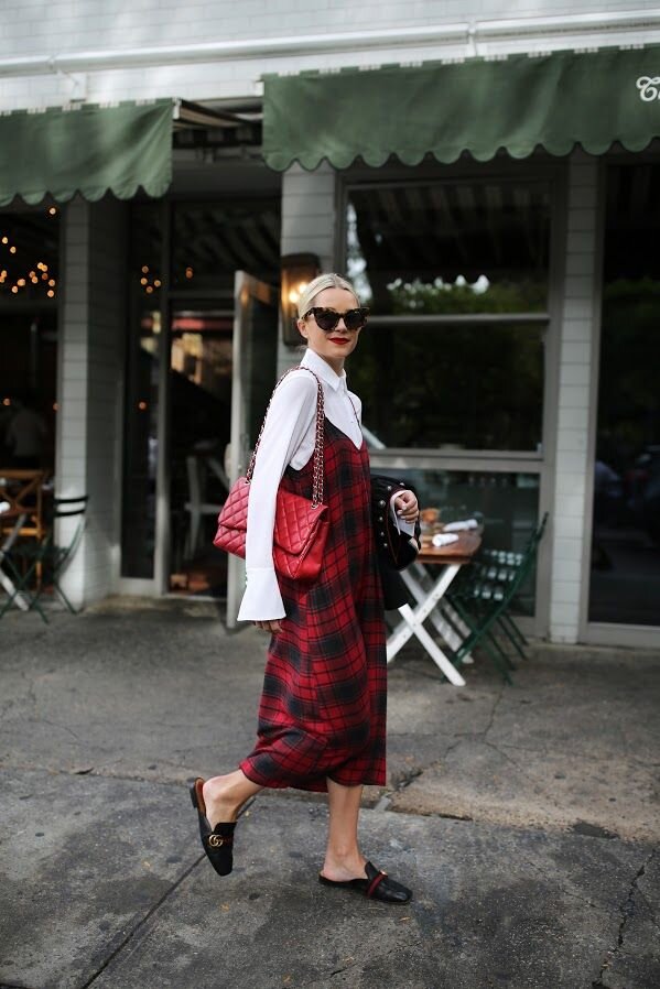 Галерея идей: носим платья-комбинации современно!