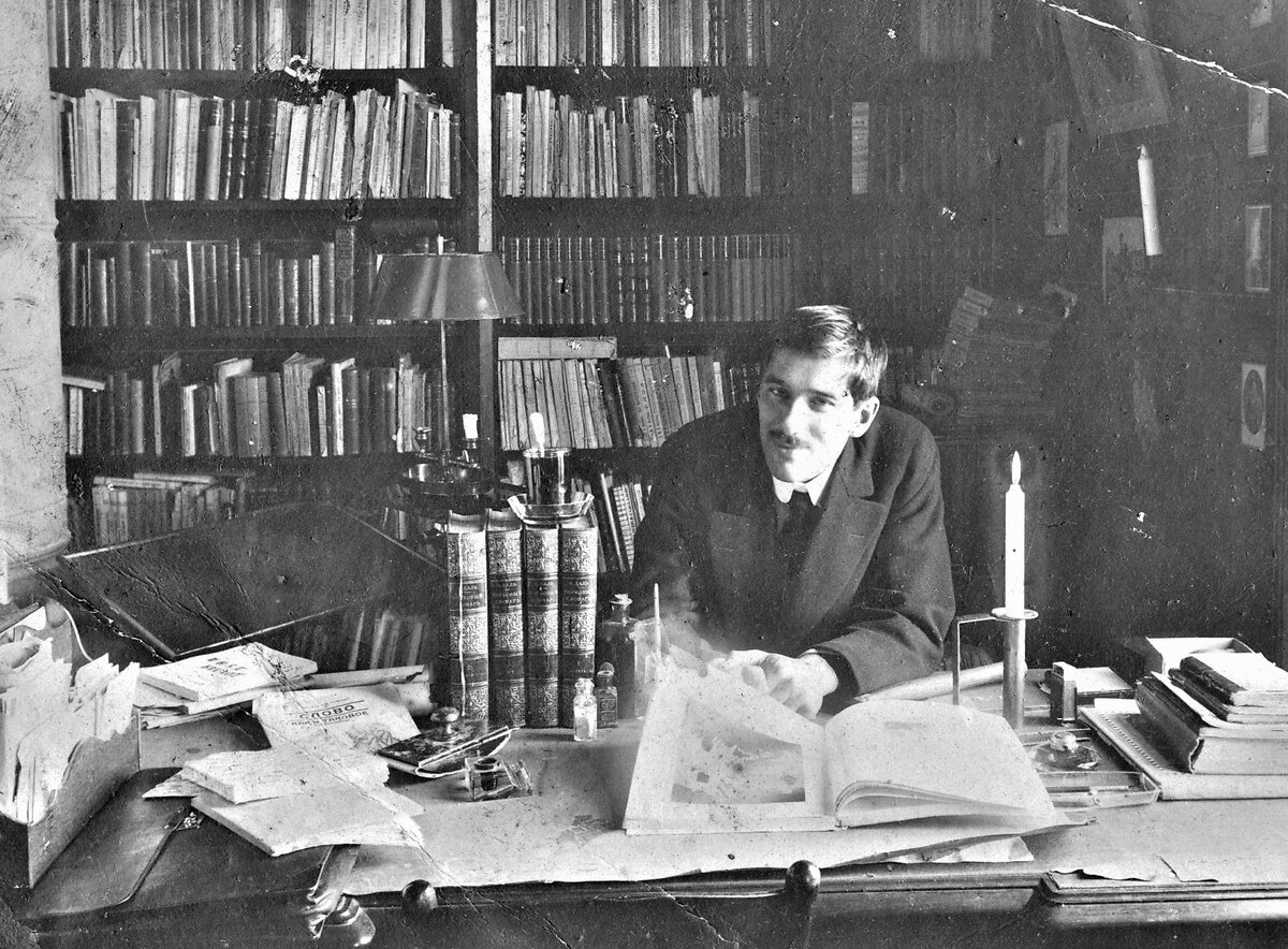 Корней Чуковский в молодости