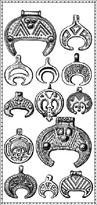 Славянские лунницы. Археологические находки  Изображение из книги "Мы славяне" М. Семёновой