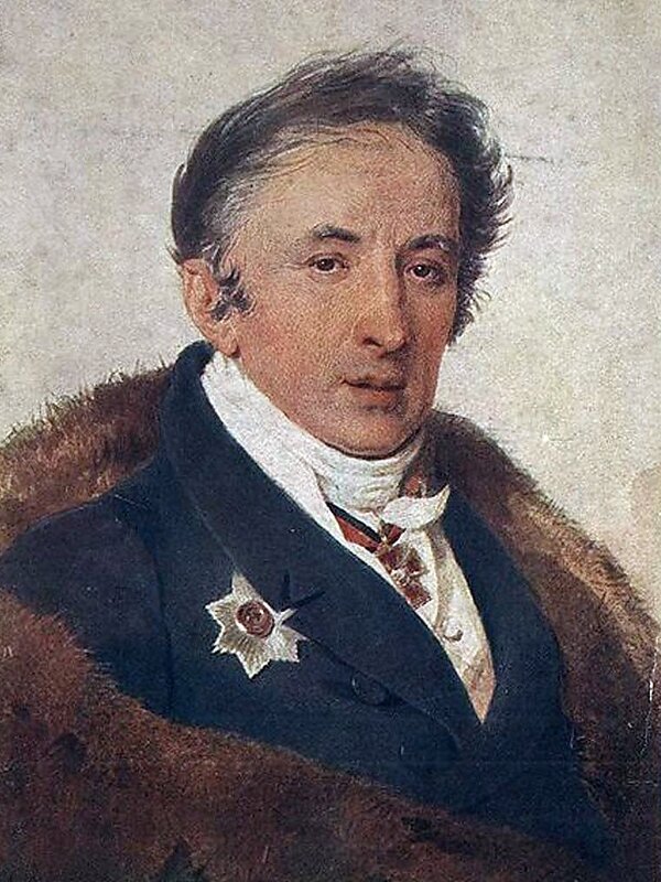 Источник: https://sengil.uln.muzkult.ru/media/2020/12/11/1245509611/foto_karamzina.jpg