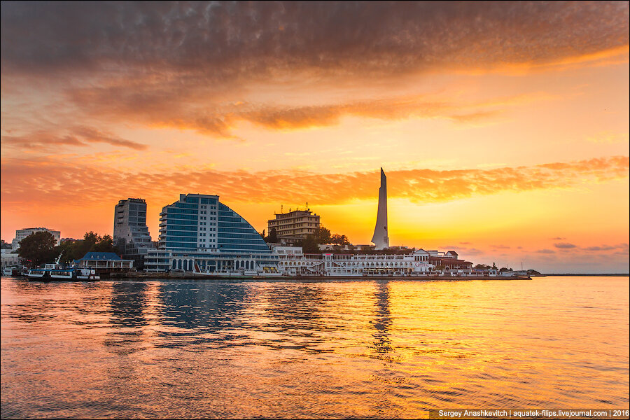    Закат в Севастополе. Октябрь 2016 editor